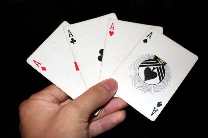 jeux de carte géante tirage le vendredi 6 juin 